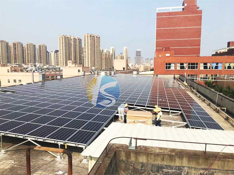 Xiamen China Dachsolaranlage 400KW