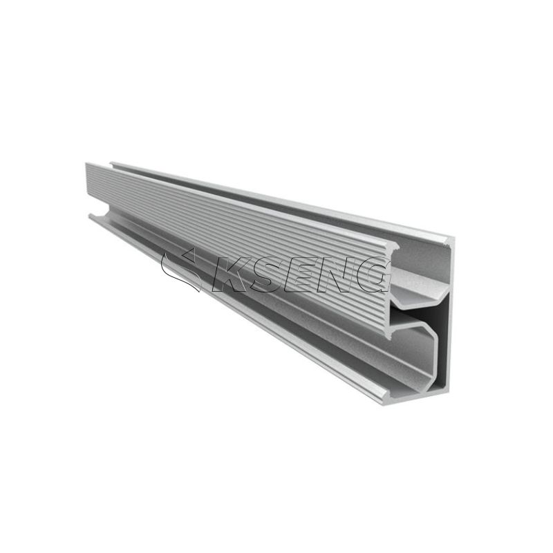 Hei&szlig;er Verkauf Aluminium schwarze Solarpanel-Montageschienen