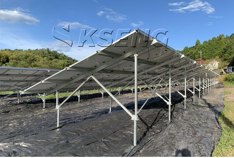 Solar-Erdhalterung