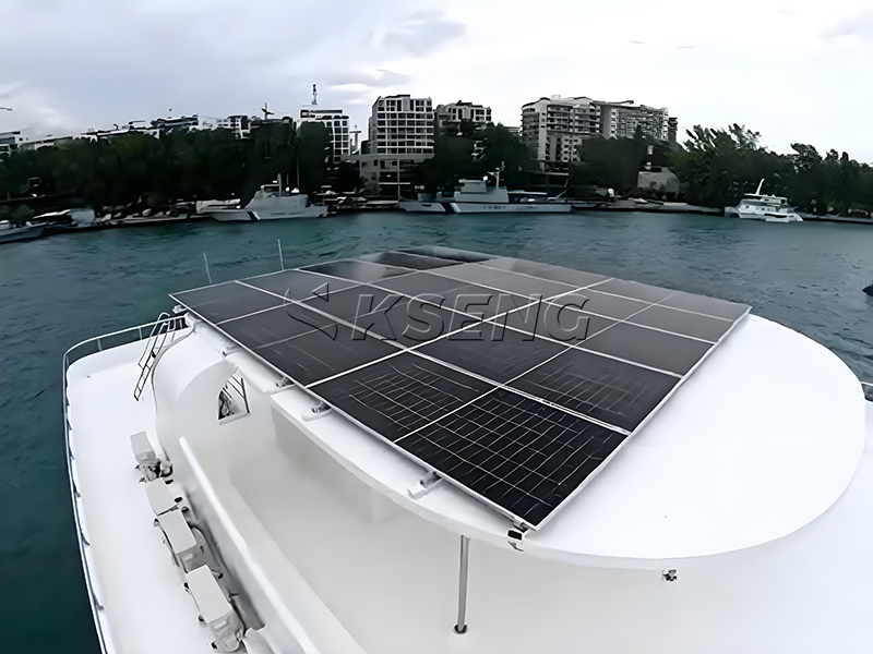 Kseng Mini Rail Solar Mounts versorgen 12-kW-Yachtinstallation auf den Malediven