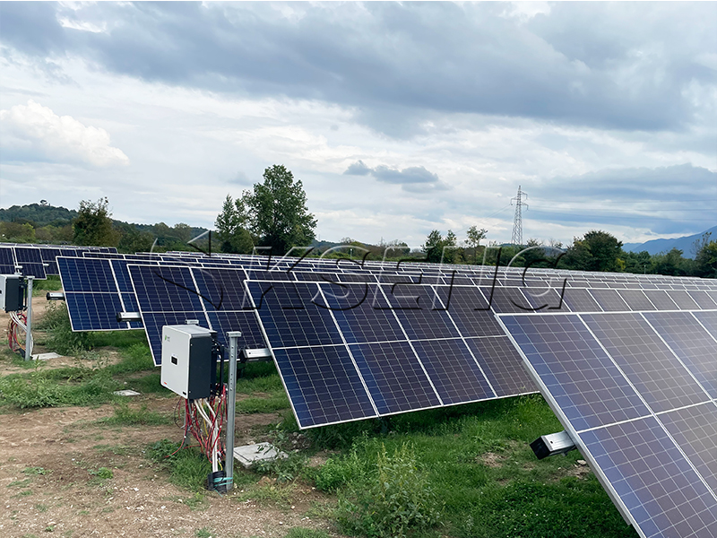 2 MW Italien Solar Tracker
