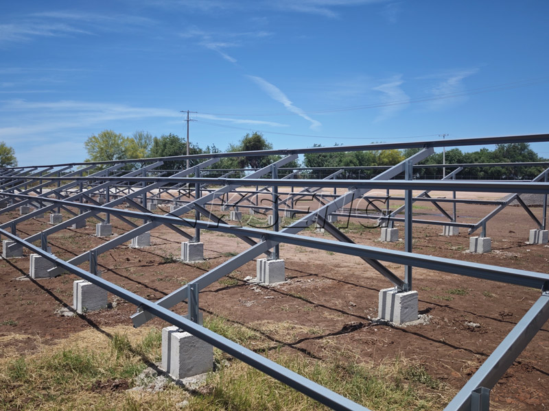 Fallstudie – Das Zn-Al-Mg-Bodenmontagesystem von Kseng Solar unterst&uuml;tzt ein 3,673-MW-Solarprojekt in Mexiko