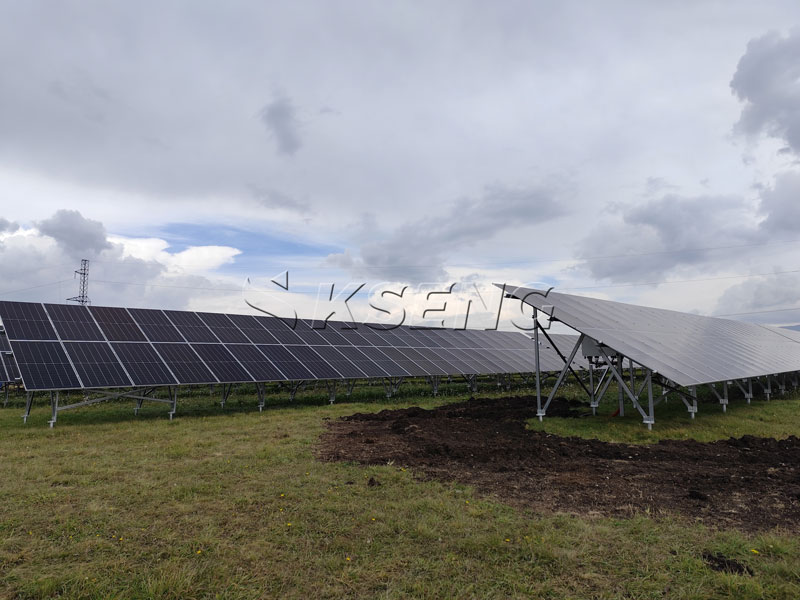 Kseng-Solar-1.4MW-Bodenmontageprojekt-im-Juli-2026-in-Deutschland-installiert