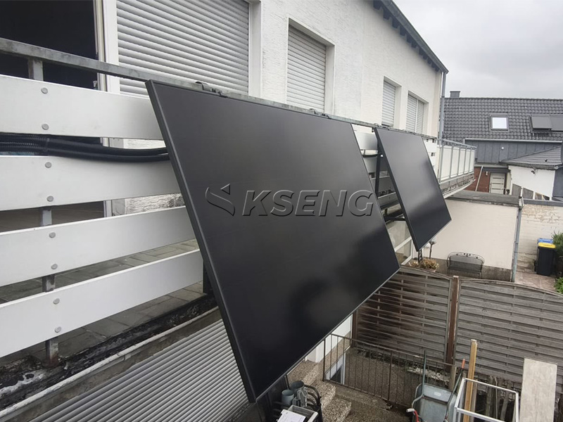 Deutsches Balkon- und Flachdach-Solarinstallationsprojekt | KSENG Universal Easy Solar Bracket Lite Auf Lager EU-Lager