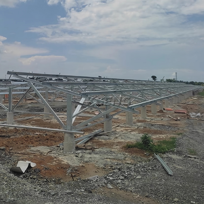 Feuerverzinktes Stahlpfahl-Boden-Solar-Montagesystem in Ost-West-Anordnung