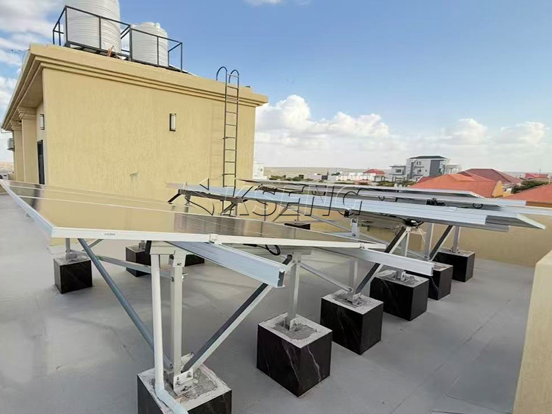 Africa-commercial-flat-dach-solar-montage-supplier-Kseng-50kW-Somalia-office-concrete-sockel-solar-rack-project-case